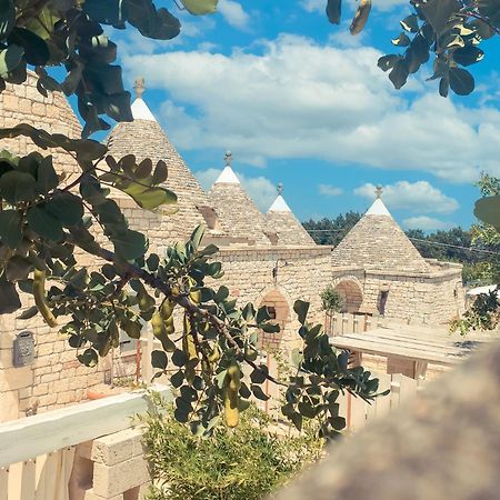 Navolte Trulli E Quiete Con Piscina Villa Locorotondo Eksteriør bilde