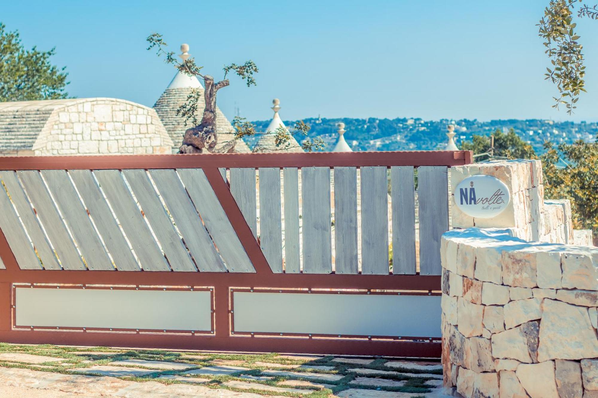 Navolte Trulli E Quiete Con Piscina Villa Locorotondo Eksteriør bilde